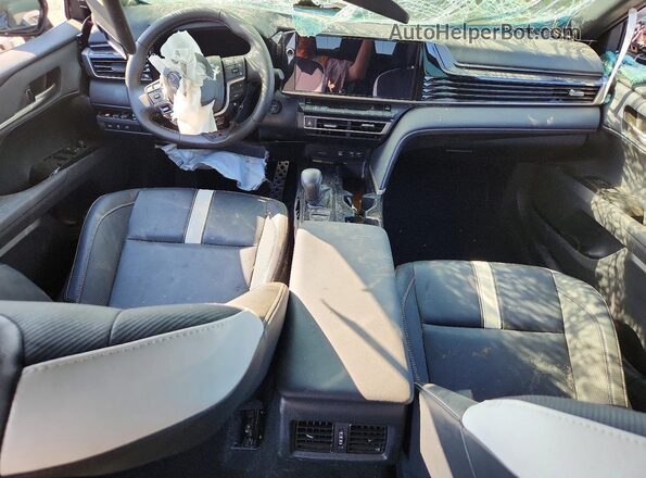 4T1DAACK1SU151342 2025 TOYOTA CAMRY Black Առջևի վահանակի տեսք