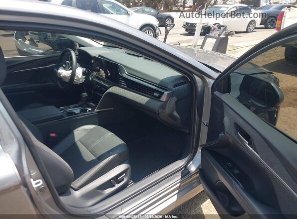 4T1DAACK1SU517123 2025 TOYOTA CAMRY Gray Widok wnętrza z przodu