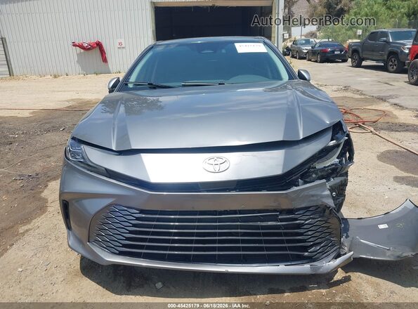 4T1DAACK1SU517123 2025 TOYOTA CAMRY Gray Widok wnętrza z tyłu