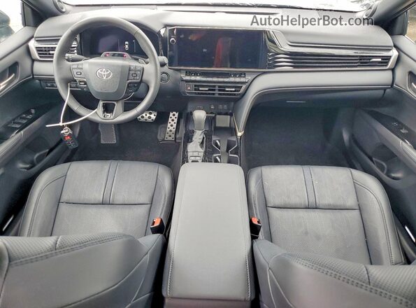 4T1DAACK1SU560182 2025 TOYOTA CAMRY Gray Widok deski rozdzielczej