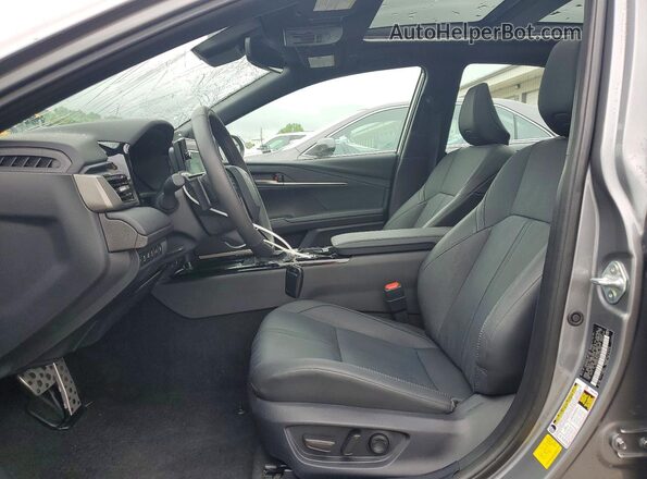 4T1DAACK1SU560182 2025 TOYOTA CAMRY Gray Widok wnętrza z przodu