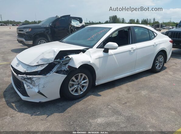 4T1DAACK1SU583879 2025 TOYOTA CAMRY White Передня ліва чверть