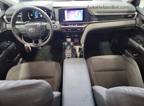 4T1DAACK1SU586247 2025 TOYOTA CAMRY White Dashboard view