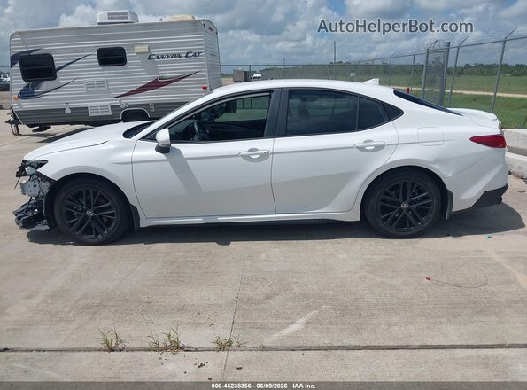 4T1DAACK1SU644633 2025 TOYOTA CAMRY White Սալոնի 360 աստիճան տեսք