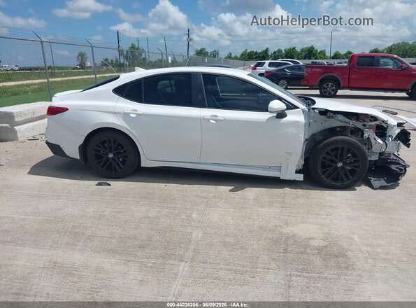 4T1DAACK1SU644633 2025 TOYOTA CAMRY White Սալոնի հետևի տեսք