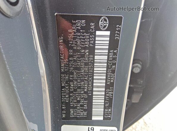 4T1DAACK1TU257288 2026 TOYOTA CAMRY Gray Vista de la etiqueta del VIN