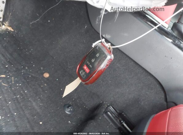 4T1DAACK2SU010599 2025 TOYOTA CAMRY Red წინა პანელის ხედი