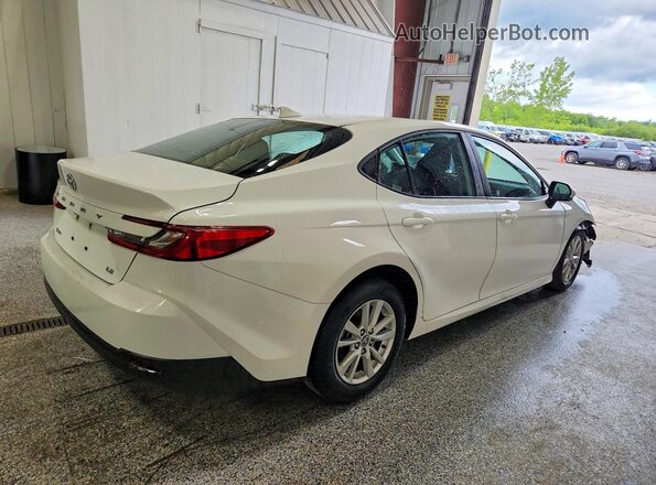 4T1DAACK2SU022218 2025 TOYOTA CAMRY White Հետևի աջ
