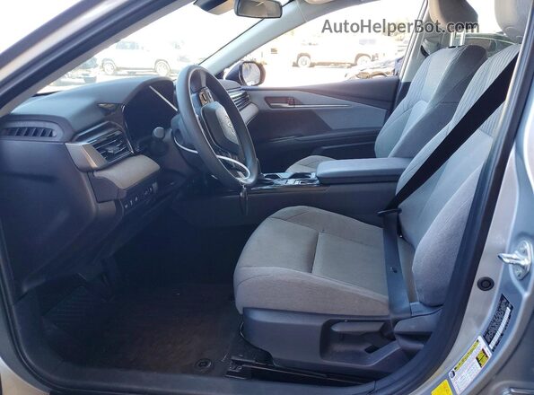 4T1DAACK2SU191204 2025 TOYOTA CAMRY Silver წინა სალონის ხედი