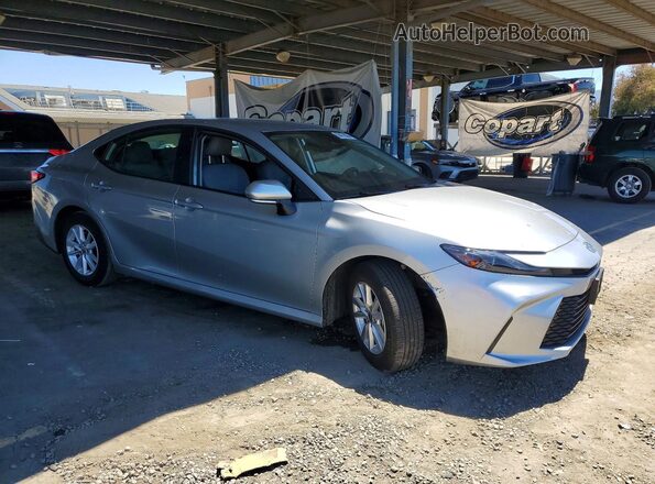 4T1DAACK2SU191204 2025 TOYOTA CAMRY Silver წინა მარჯვენა