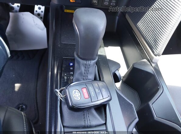 4T1DAACK2SU509810 2025 TOYOTA CAMRY Gray წინა პანელის ხედი