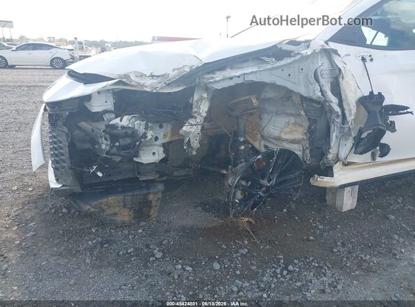 4T1DAACK2SU537980 2025 TOYOTA CAMRY White Вид спереду