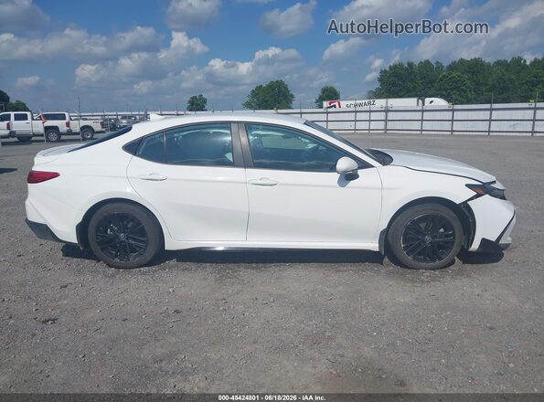 4T1DAACK2SU537980 2025 TOYOTA CAMRY White Вид задньої частини салону