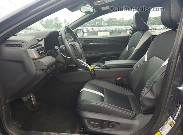 4T1DAACK2SU549661 2025 TOYOTA CAMRY Черный Вид салона спереди