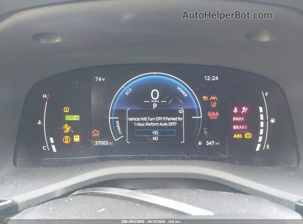 4T1DAACK2SU585060 2025 TOYOTA CAMRY White Widok tylnych siedzeń