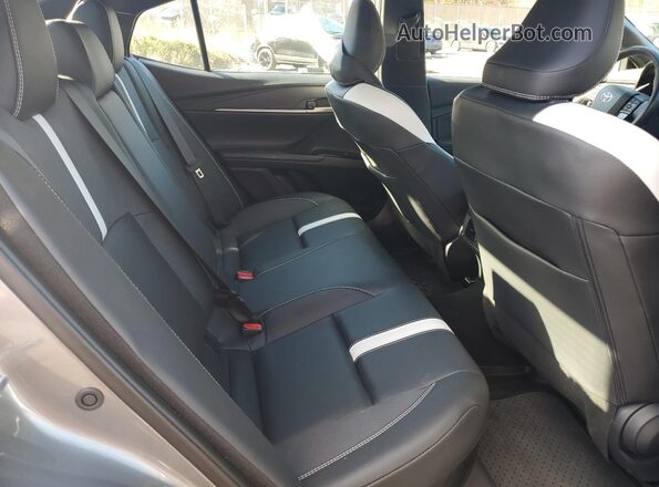 4T1DAACK2SU599038 2025 TOYOTA CAMRY Silver Rear seats view