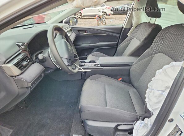 4T1DAACK2SU624987 2025 TOYOTA CAMRY White 