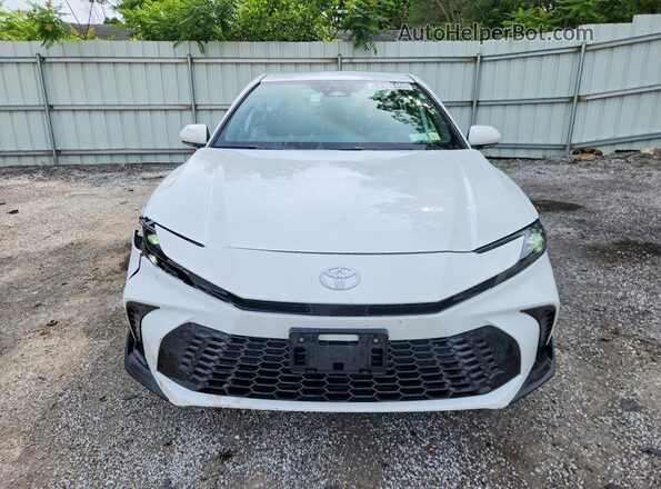 4T1DAACK2TU266775 2026 TOYOTA CAMRY White Vista frontal