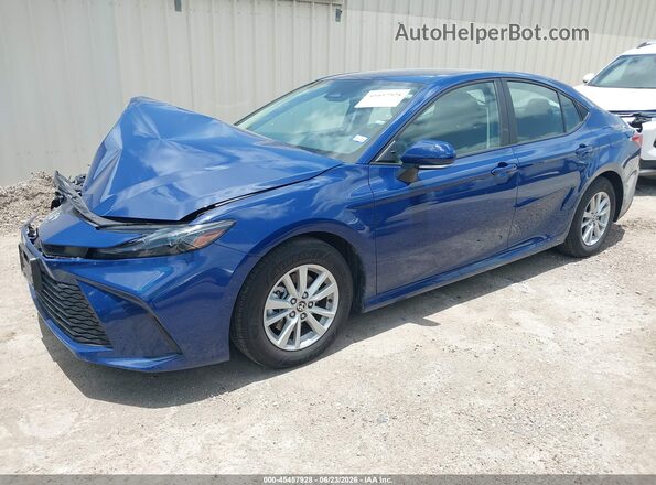 4T1DAACK2TU274097 2026 TOYOTA CAMRY Blue Vista tres cuartos delantera izquierda