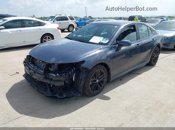 4T1DAACK2TU661233 2026 TOYOTA CAMRY Blue Vista tres cuartos delantera izquierda