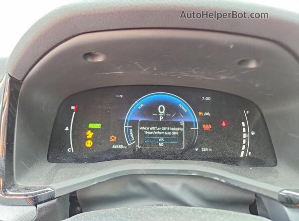 4T1DAACK3SU044549 2025 TOYOTA CAMRY Red ხელსაწყოთა პანელის ხედი