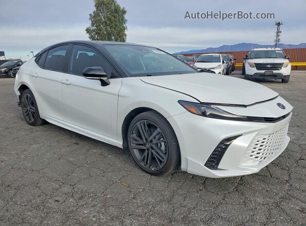 4T1DAACK3SU201156 2025 TOYOTA CAMRY White Передня права чверть