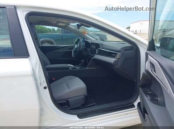 4T1DAACK3SU201447 2025 TOYOTA CAMRY White Սալոնի դիմացի տեսք