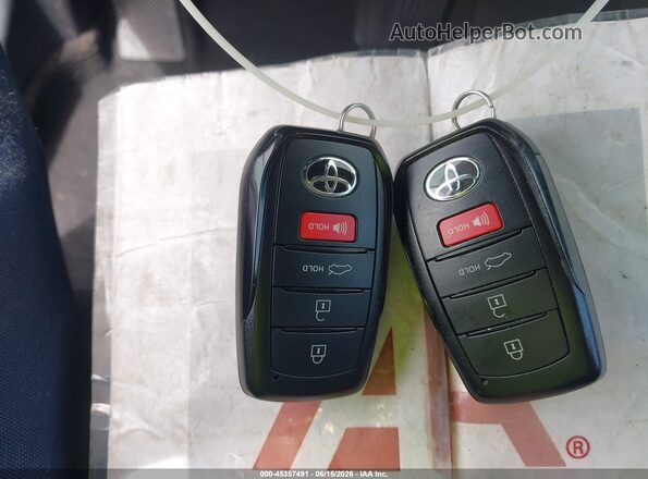 4T1DAACK3SU201447 2025 TOYOTA CAMRY White Առջևի վահանակի տեսք