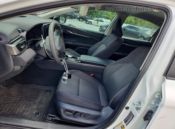 4T1DAACK3SU202792 2025 TOYOTA CAMRY Белый 
