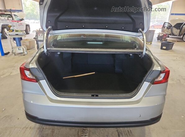 4T1DAACK3SU520329 2025 TOYOTA CAMRY Silver 