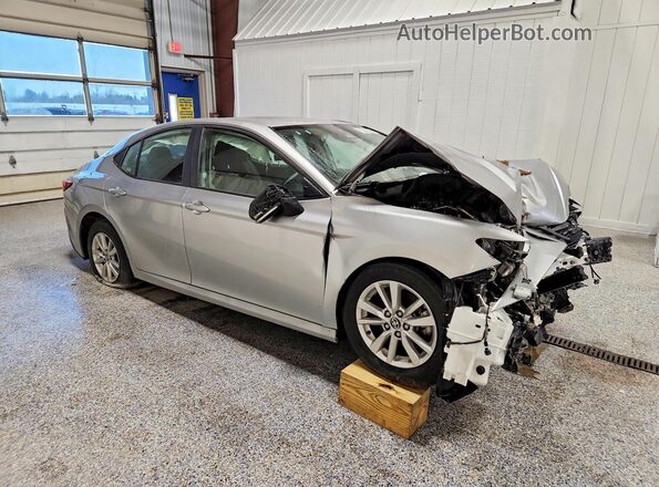 4T1DAACK3SU532576 2025 TOYOTA CAMRY Silver 