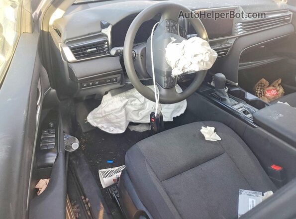 4T1DAACK3SU583799 2025 TOYOTA CAMRY Silver Dashboard view