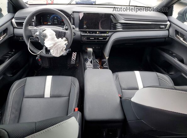 4T1DAACK3SU600925 2025 TOYOTA CAMRY Серый 