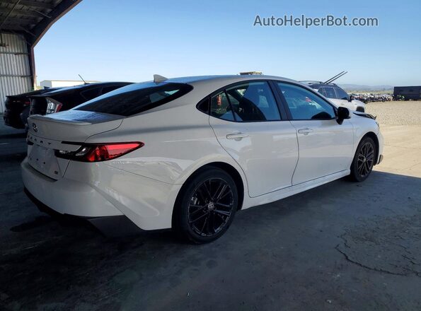 4T1DAACK3SU645010 2025 TOYOTA CAMRY Белый Задняя правая четверть