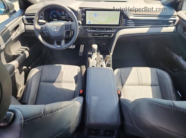 4T1DAACK3TU273699 2026 TOYOTA CAMRY Blue Widok deski rozdzielczej