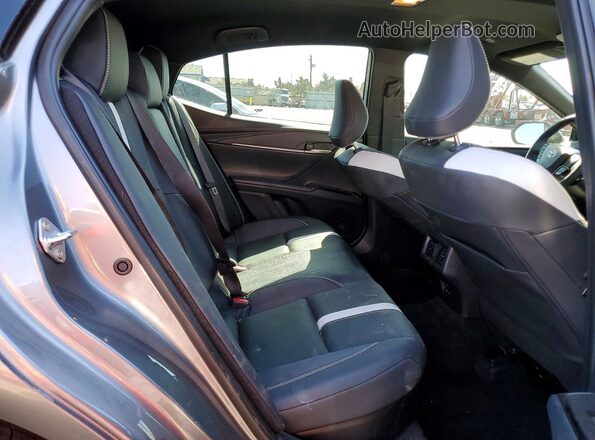 4T1DAACK3TU656591 2026 TOYOTA CAMRY Silver Вид задніх сидінь
