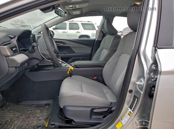 4T1DAACK3TU668496 2026 TOYOTA CAMRY Silver Vista interior delantera