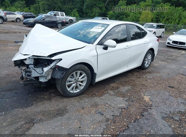 4T1DAACK3TU669681 2026 TOYOTA CAMRY Белый Передняя левая четверть