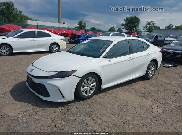4T1DAACK4SU004626 2025 TOYOTA CAMRY White Առջևի ձախ երեք քառորդ տեսարան