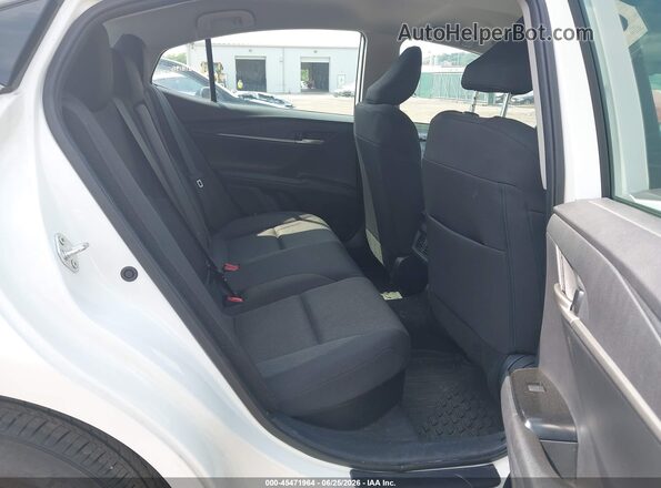 4T1DAACK4SU004626 2025 TOYOTA CAMRY White VIN կոդի պիտակի տեսք