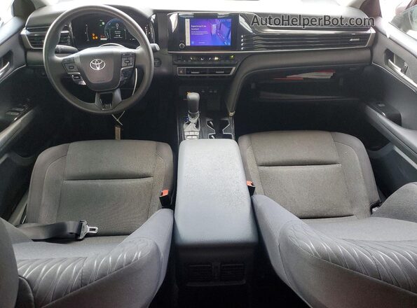 4T1DAACK4SU103365 2025 TOYOTA CAMRY Gray Vista del salpicadero