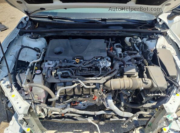 4T1DAACK4SU142554 2025 TOYOTA CAMRY White Widok wnętrza z tyłu