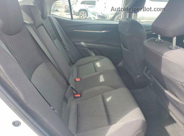 4T1DAACK4SU145678 2025 TOYOTA CAMRY White Widok tylnych siedzeń
