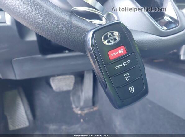 4T1DAACK4SU155448 2025 TOYOTA CAMRY White Առջևի վահանակի տեսք