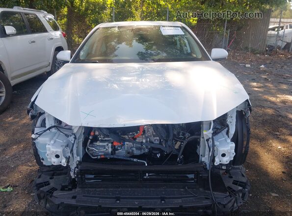 4T1DAACK4SU155448 2025 TOYOTA CAMRY White Սարքավորումների վահանակի տեսք