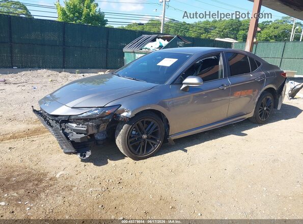 4T1DAACK4SU531033 2025 TOYOTA CAMRY Gray Առջևի ձախ երեք քառորդ տեսարան