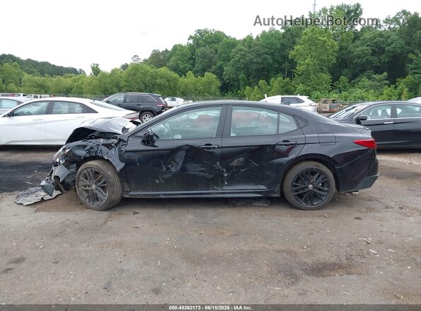 4T1DAACK4TU216640 2026 TOYOTA CAMRY Black Widok wnętrza z tyłu