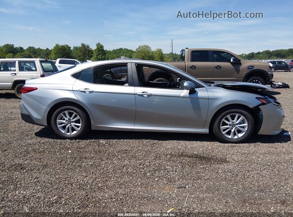 4T1DAACK4TU237133 2026 TOYOTA CAMRY Silver Rear interior view
