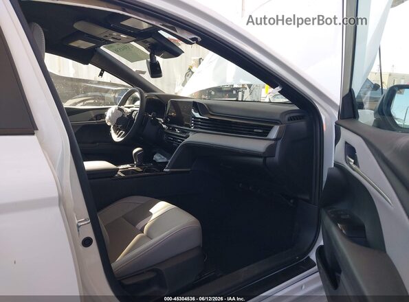 4T1DAACK4TU257754 2026 TOYOTA CAMRY Черный Вид салона спереди