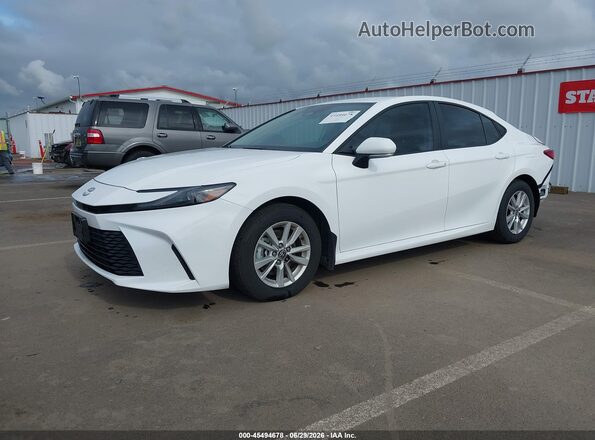 4T1DAACK4TU672346 2026 TOYOTA CAMRY White წინა მარცხენა ხედი სამი მეოთხედიდან